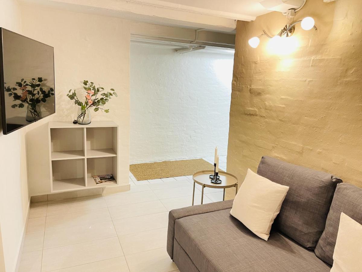 Aday - Aalborg Mansion - Charming 3 Bedroom Apartment ภายนอก รูปภาพ